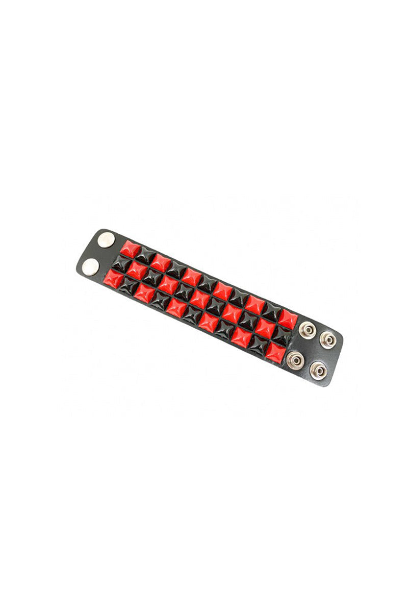 Punk Pyramid Stud Checkered Bracelet [RED/BLACK]